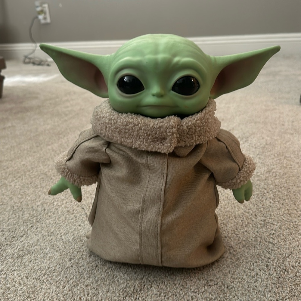 Stars Wars The Mandalorian Baby Yoda Grogu Plush Doll The Child 11" Rubber Head